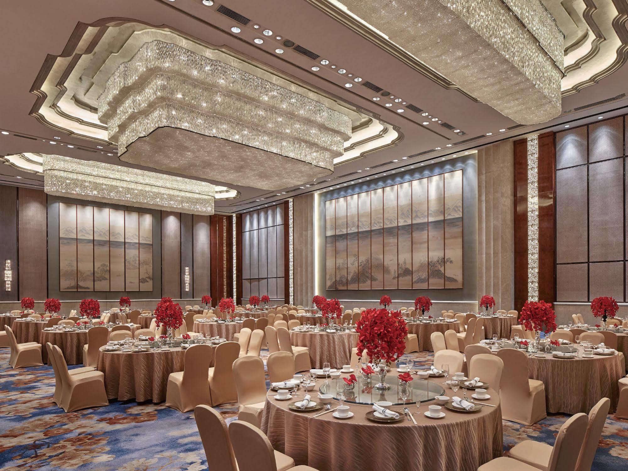 Shangri-La Tianjin Hotel Exterior photo